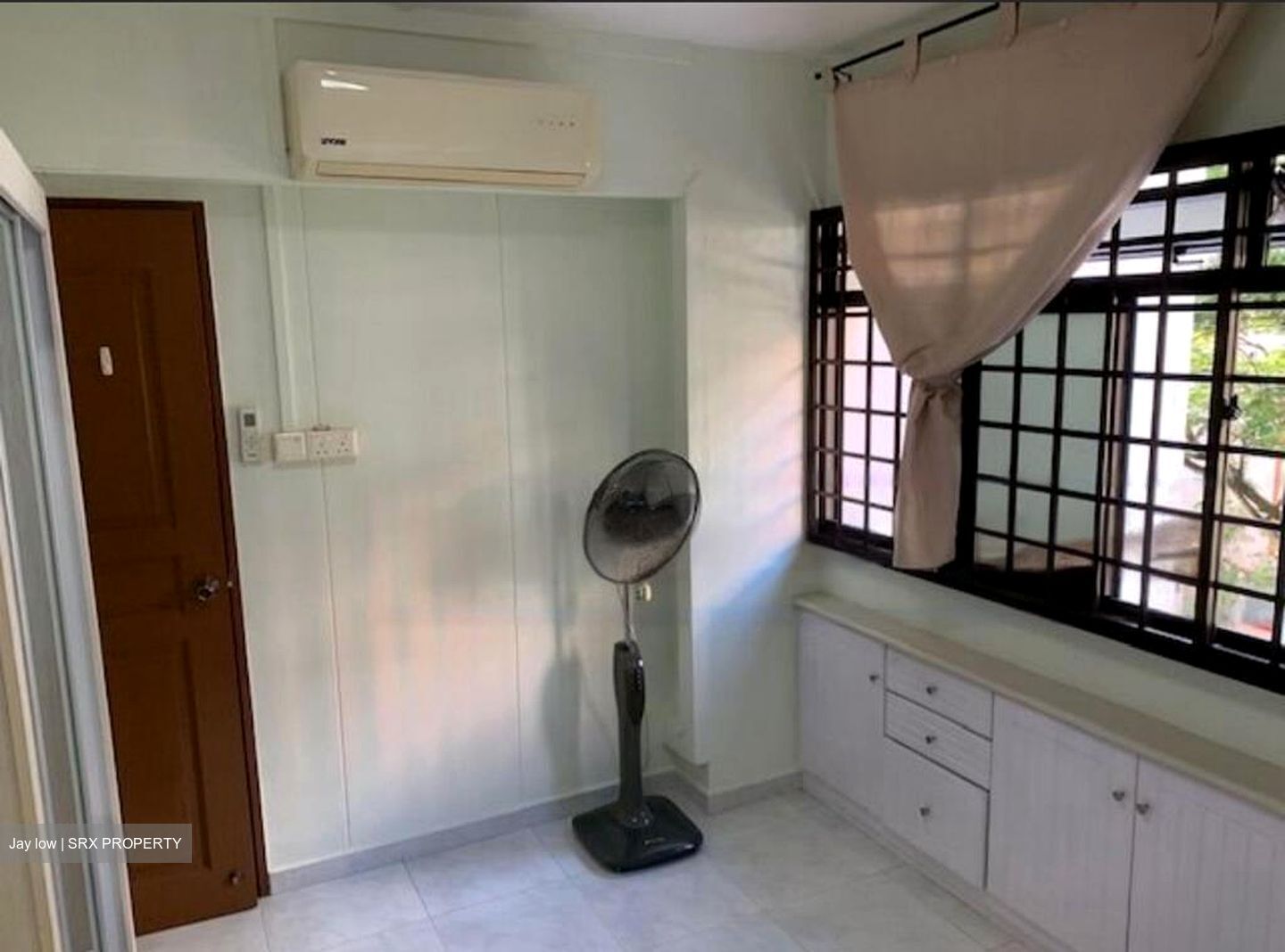 Blk 711 Tampines Starlight (Tampines), HDB 4 Rooms #568876051